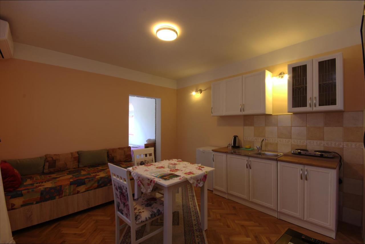 Apartments Astel Bar Εξωτερικό φωτογραφία
