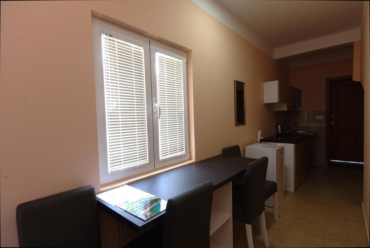 Apartments Astel Bar Εξωτερικό φωτογραφία